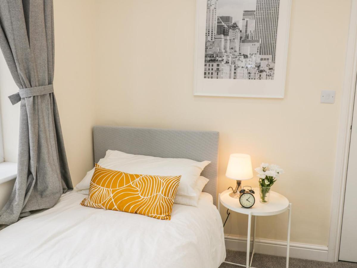 24 Baxtergate * Whitby